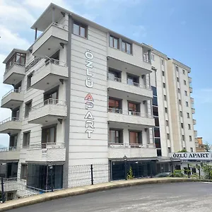 سكن özlü Apart شقة فندقية