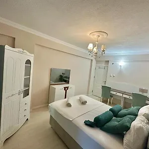 مينا ريزيدنس شقة فندقية